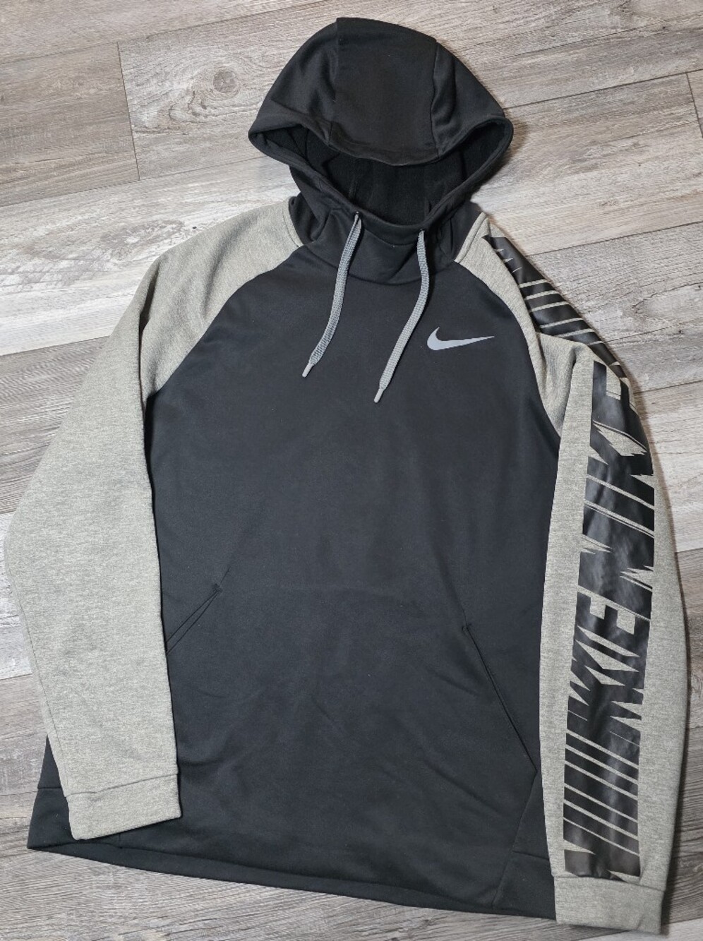 Nike Men's Therma GFX Pullover Atheltic Hoodie Sz Lg (2019)